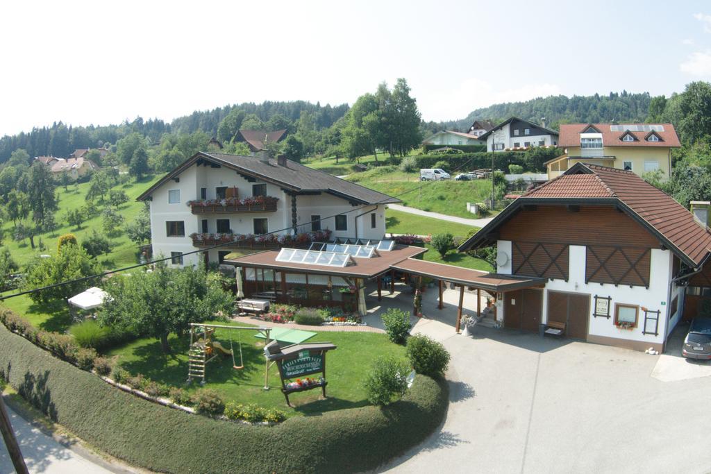 Ferienwohnungen Oranhof Velden am Woerthersee Exterior photo